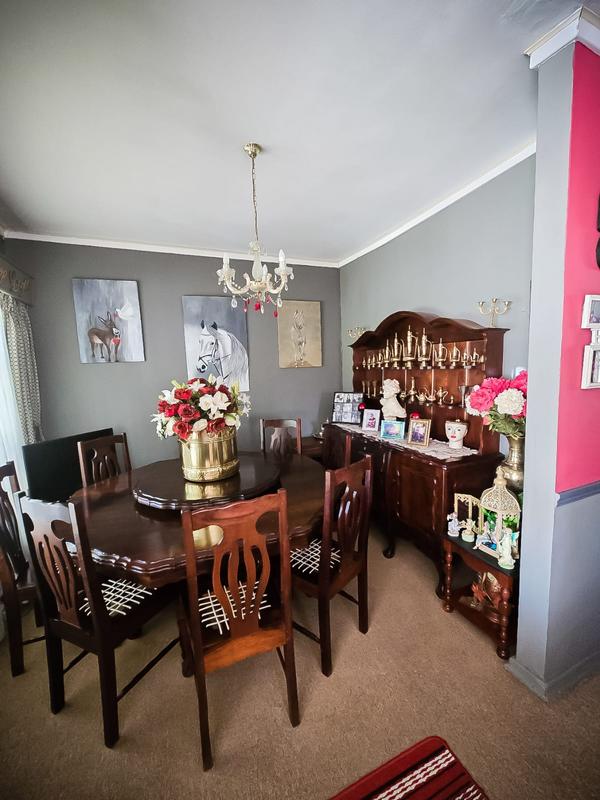 4 Bedroom Property for Sale in Hospitaalpark Free State